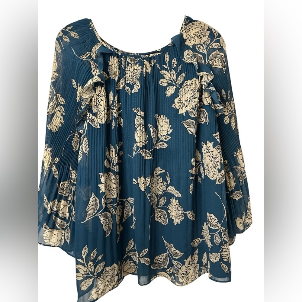 A.N.A Floral Print Blue Bell Sleeve Women's Top